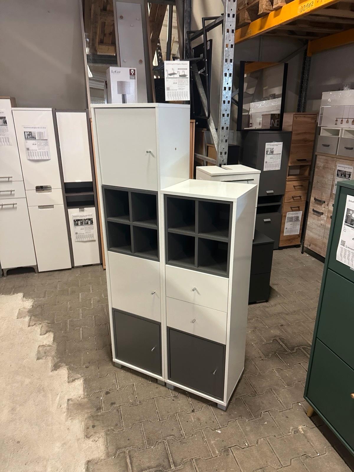Hochschrank in Weiß und Grau, 80 cm breit