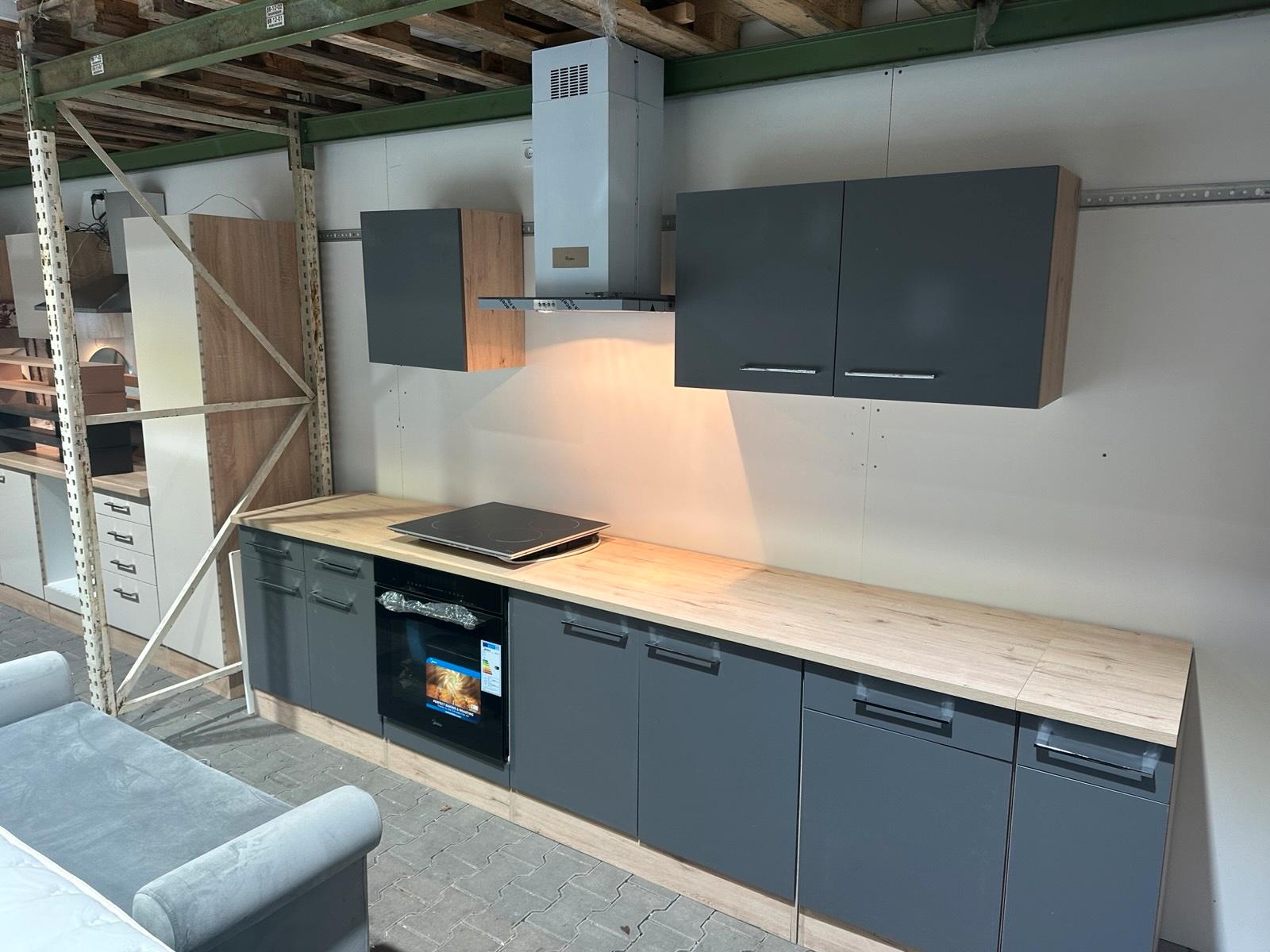 Moderne Küche Basaltgrau mit Elektrogeräten 320 cm